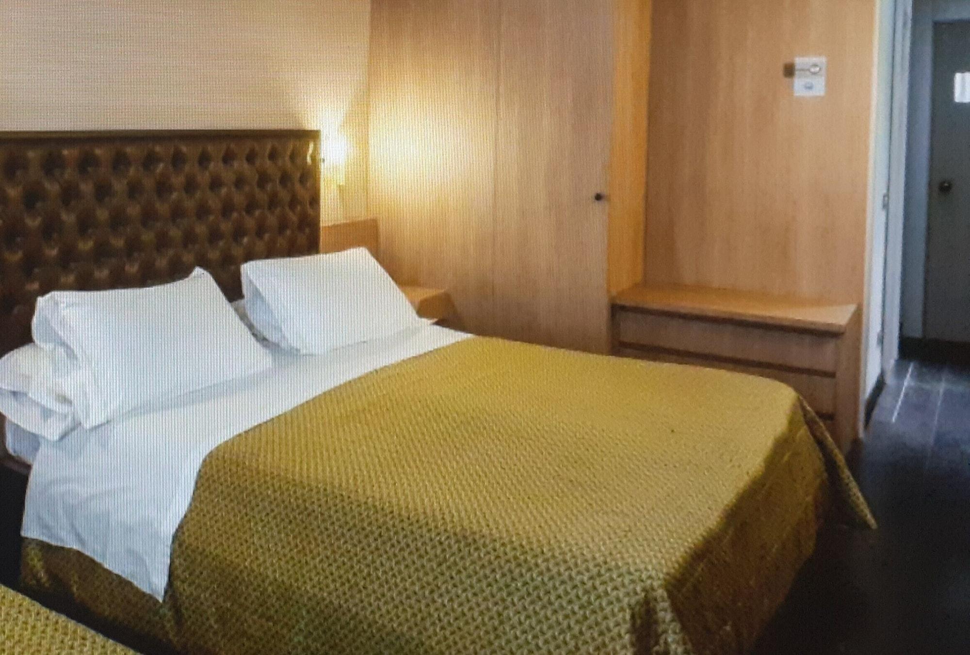 Viva Hotel Avellino Buitenkant foto