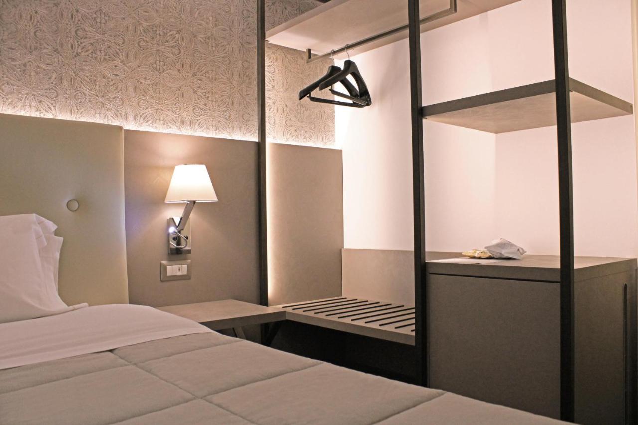 Viva Hotel Avellino Buitenkant foto