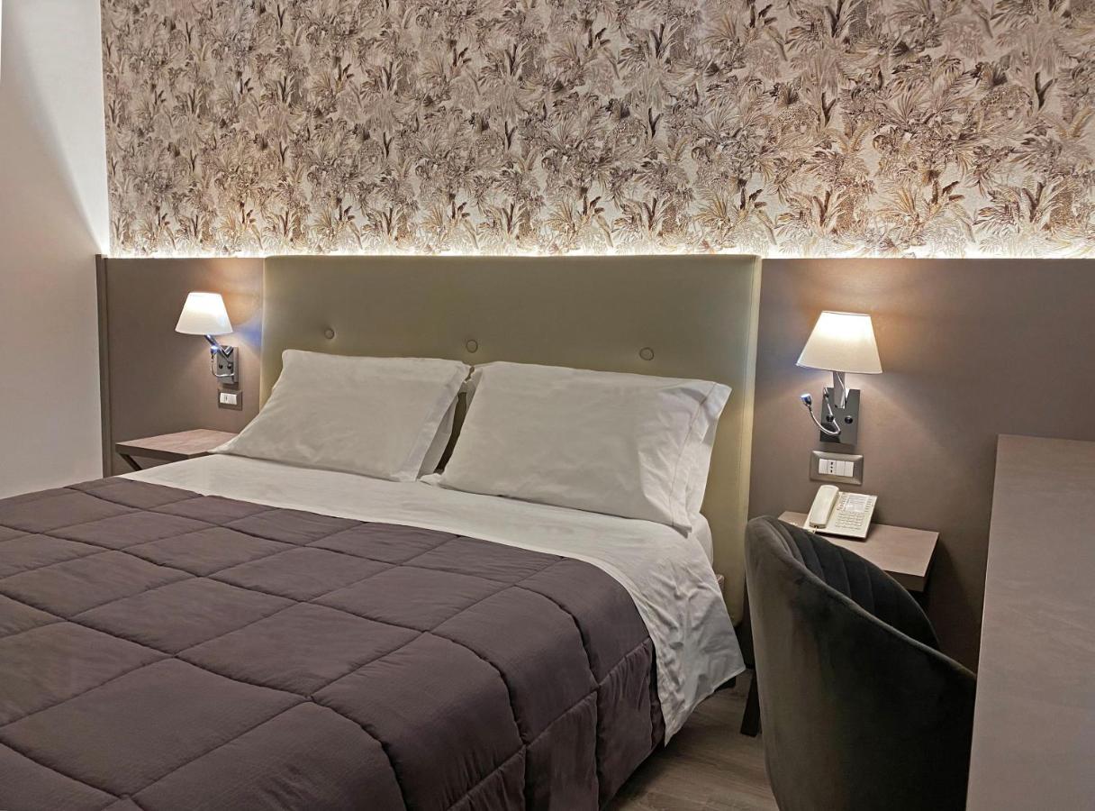 Viva Hotel Avellino Buitenkant foto
