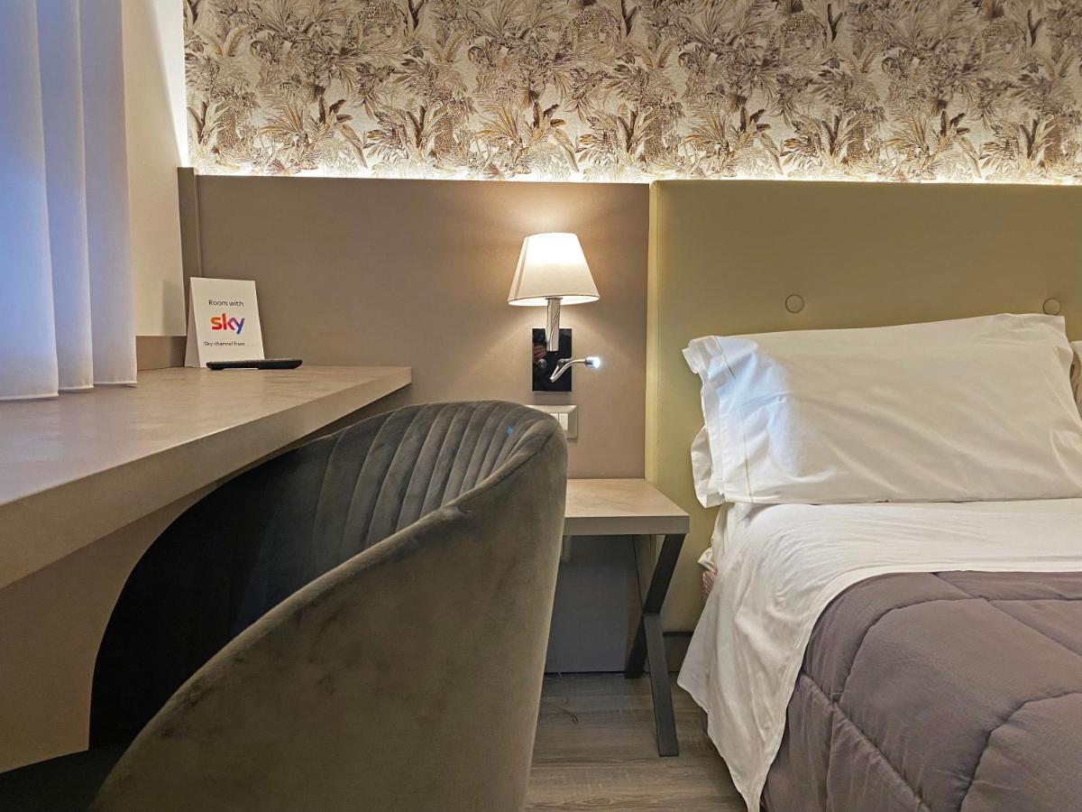 Viva Hotel Avellino Buitenkant foto