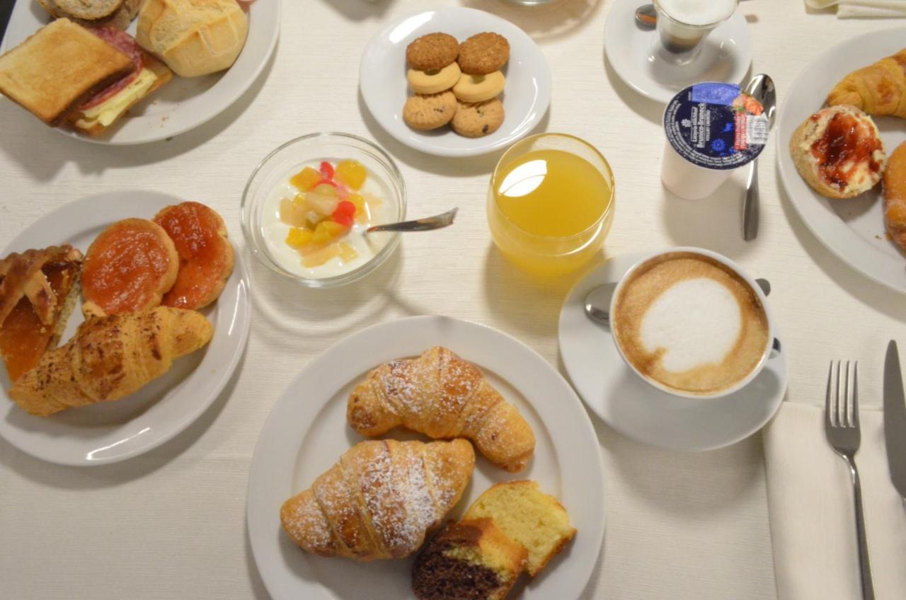 Viva Hotel Avellino Buitenkant foto
