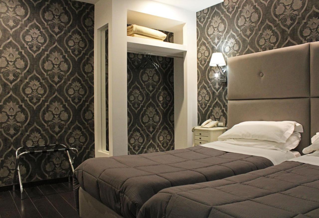 Viva Hotel Avellino Buitenkant foto
