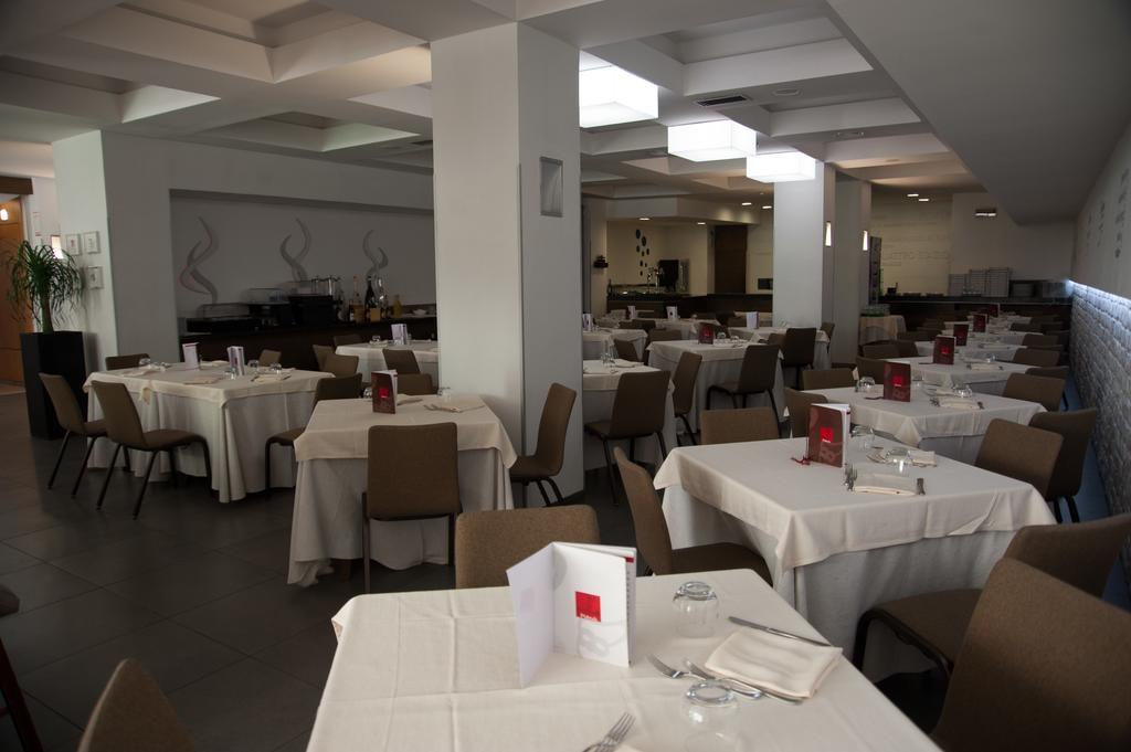 Viva Hotel Avellino Buitenkant foto