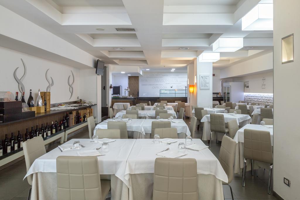 Viva Hotel Avellino Buitenkant foto